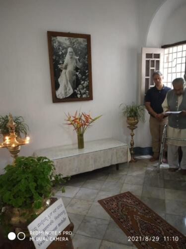 Lighting of the Lamp